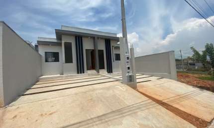 Casa com 2 quartos à venda na João Leme dos Santos, 117, Jardim São Lucas, Salto de Pirapora por R$ 320.000