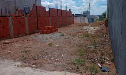 Terreno à venda na José Carlos Pedrico, 2, Residencial Giardino Di Veneto, Votorantim por R$ 149.000
