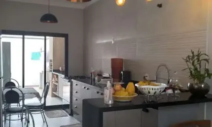Casa em condomínio fechado com 3 quartos à venda na avenida ipanema, 10960, jardim novo horizonte, sorocaba por r$ 788.000