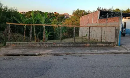 Terreno à venda na Alameda das Primaveras, 1, Jardim Simus, Sorocaba por R$ 150.000