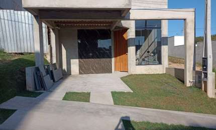 Casa em condomínio fechado com 3 quartos à venda na Rua Selma Aparecida Said, 801, Horto Florestal, Sorocaba por R$ 620.000