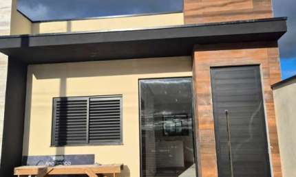 Casa em condomínio fechado com 3 quartos à venda na Rodovia João Leme Dos Santos, 117, Jardim São Lucas, Salto de Pirapora por R$ 380.000