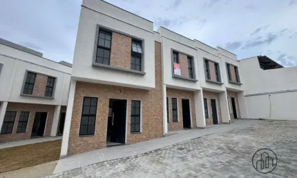 Casa com 2 quartos à venda na Finlândia, 2, Jardim Europa, Sorocaba por R$ 350.000