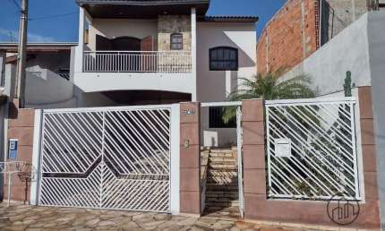 Casa com 4 quartos à venda na Segundo Melare, 287, Parque Jataí, Votorantim por R$ 570.000