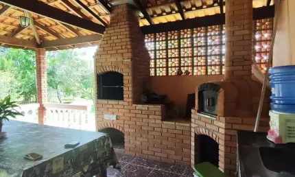 Chácara / sítio com 2 quartos à venda na Vicente Perico, 20, Cercado, Araçoiaba da Serra por R$ 850.000