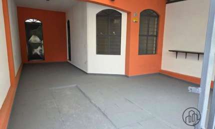 Casa com 2 quartos para alugar na Miguel Montoro Lozano, 31, Jardim Dois Corações, Sorocaba por R$ 2.000