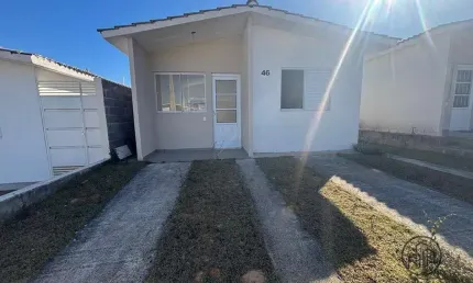 Casa em condomínio fechado com 2 quartos à venda na vicinal prof josé marcelo, 224, jardim das bandeiras, salto de pirapora por r$ 190.000