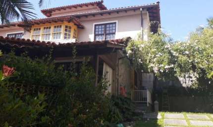 Casa com 4 quartos à venda na Estrada Monan Pequeno, Badu, Niterói, 450 m2 por R$ 890.000