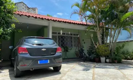 Casa com 5 quartos à venda na Rua Leite Ribeiro, Fonseca, Niterói, 720 m2 por R$ 900.000