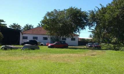 Terreno à venda na Vila Itapanhau, Bertioga  por R$ 3.750.000