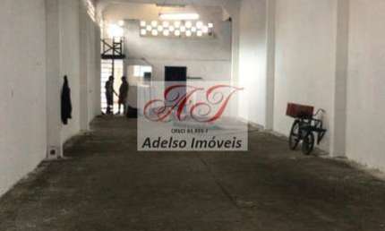 Galpão Comercial de Alto Padrão para Venda ou Locação em Santos-SP, Bairro Estuário, uma área, 2 Banheiros, 3 Vagas de Garagem.