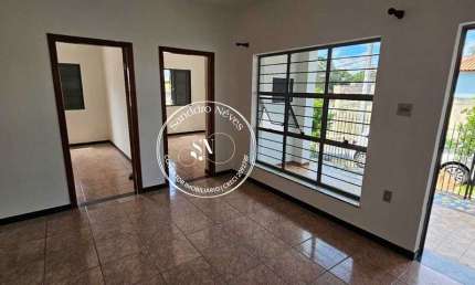 Casa de ESQUINA, À VENDA, 128m², R$ 400.000 - Vila Hortência - Sorocaba - SP