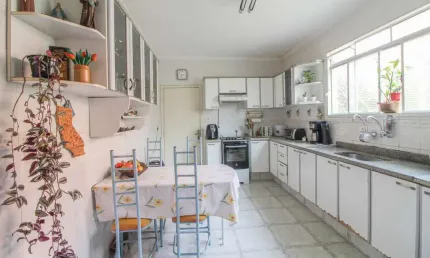 Casa À VENDA, 248 m² - 3 dormitórios por R$ 630.000 - Jardim Faculdade - Sorocaba/SP