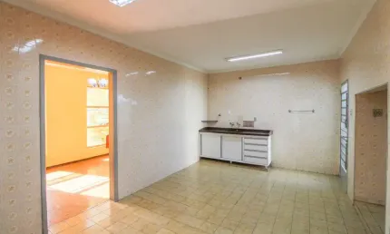 Casa Térrea à VENDA, 3 dormitorios, 186m - R$ 598.000 - Jardim Faculdade - SOROCABA SP