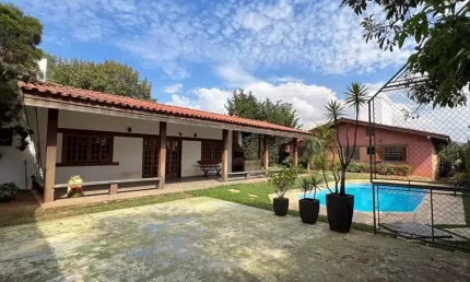 Casa à venda, 408m - r$ 1.350.000 - 3 suítes e piscina - jd. bandeirantes em sorocaba sp