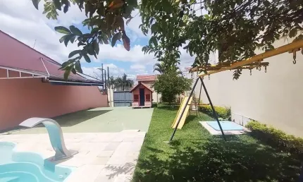Casa térrea À venda, 332m, R$ 650.000 - 1 Dorm - Área gourmet e Piscina - Sorocaba SP