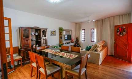 Casa Á venda, 144m - R$ 670.000 - 3 Dorm., 1 suíte - Jd. São Carlos - Sorocaba SP