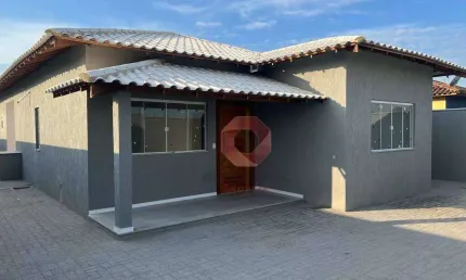 Casa com 3 dormitórios à venda, 108 m² por R$ 550.000,00 - Jardim Atlântico Central (Itaipuaçu) - Maricá/RJ