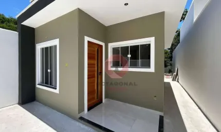 Casa com 2 dormitórios à venda, 70 m² por R$ 380.000,00 - Itapeba - Maricá/RJ