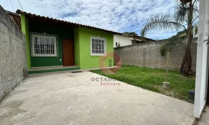 Casa com 2 dormitórios à venda, 70 m² por R$ 285.000,00 - Itapeba - Maricá/RJ