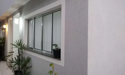 Casa em condomínio para venda com 2 quartos, sendo 2 suítes, 60m²
