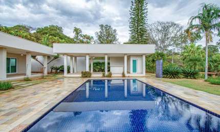 Casa no condomínio Mosteiro De Itaici para venda com 4 quartos, sendo 4 suítes, 502.5m²