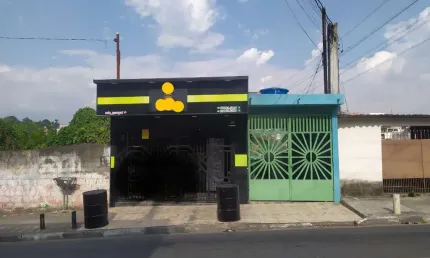 Casa tipo para venda em Vila Santa Margarida com 9 quartos, sendo 1 suíte, 380m²