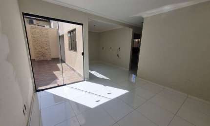 Duplex para venda em Jardim Maria Tereza com 2 quartos, sendo 1 suíte, 109m²