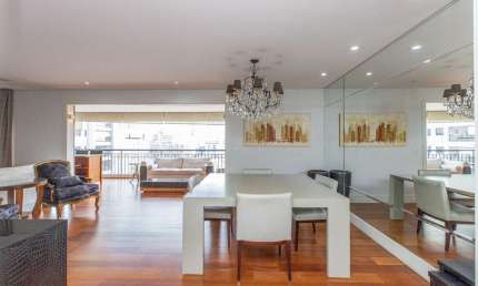 Apartamento tipo para venda com 3 quartos, sendo 3 suítes, 150m²