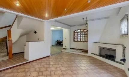 Casa tipo para venda em Tremembé com 5 quartos, sendo 5 suítes, 425m²