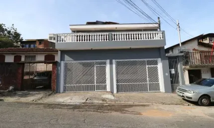Sobrado para venda em Vila Sônia com 3 quartos, sendo 1 suíte, 250m²