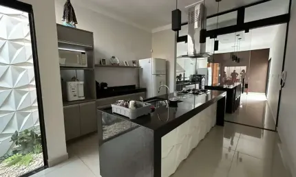 Casa tipo para venda com 3 quartos, sendo 3 suítes, 186m²