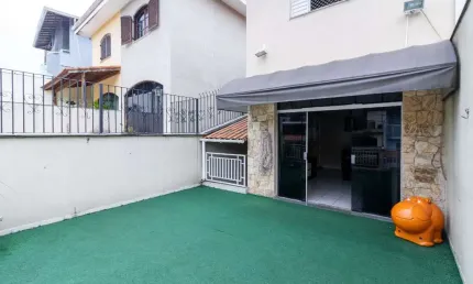Casa tipo para venda em City Pinheirinho com 3 quartos, sendo 1 suíte, 184m²