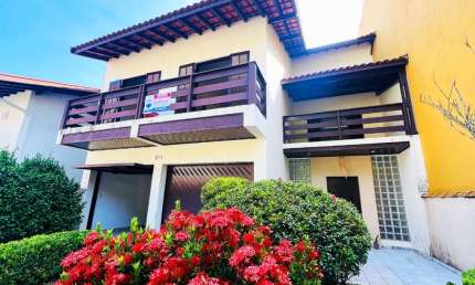 Casa no condomínio Panorama para venda com 3 quartos, sendo 1 suíte, 239m²