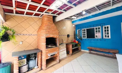 Casa de vila para venda em Jardim Bela Vista com 3 quartos, sendo 1 suíte, 175m²