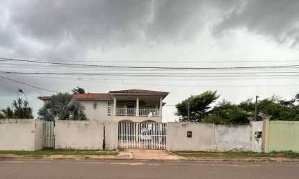 Casa à venda na Rua Espírito Santo, 105, Vila Adriana, Rondonópolis