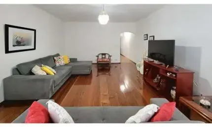 Sobrado para venda em Vila Cecília Maria com 3 quartos, sendo 1 suíte, 221m²