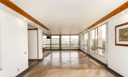 Apartamento tipo para venda em Jardim Europa com 3 quartos, sendo 1 suíte, 217m²