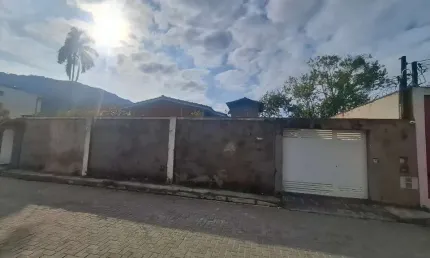 Casa tipo para venda em Juquehy com 5 quartos, sendo 4 suítes, 236m²
