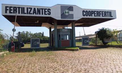 Galpão logístico para venda em Vila San Martin, 11,377m²