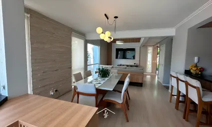 Conforto, elegância e segurança em uma casa mobiliada no coração do bairro glória!