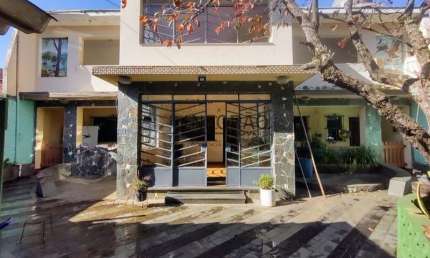 Casa com 4 quartos à venda na Vila Liviero, São Paulo 