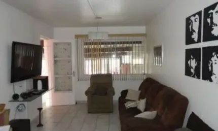 Casa com 3 quartos à venda no Jardim Botucatu, São Paulo , 125 m2 por R$ 580.000