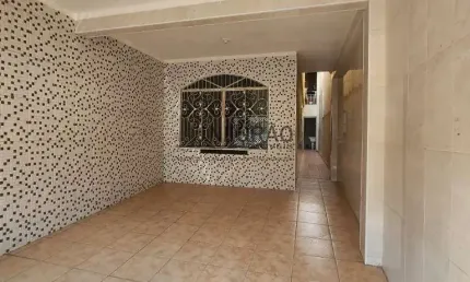 Casa com 2 quartos à venda no Jardim Botucatu, São Paulo , 131 m2 por R$ 415.000