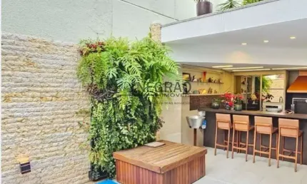 Residência de luxo em condomínio exclusivo em Moema, São Paulo-SP: 3 quartos, 3 suítes, 3 salas, 5 banheiros, 4 vagas, A/C 212m².