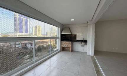 Apartamento em excelente localização, com 2 dormitórios