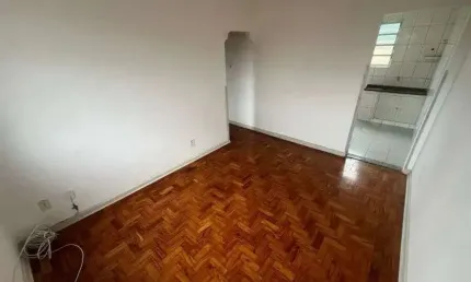 Apartamento de 2 dormitórios 65m² na Vila Belmiro 300mil
