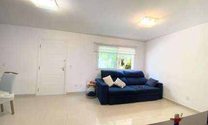 Casa para aluguel tem 284 m2 R$5.800 (Pacote) com 4 quartos em Ponta da Praia - Santos - SP