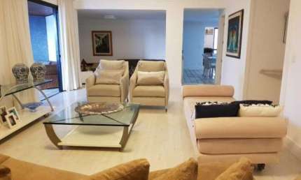Apartamento 3 quartos suítes 230m2 no Caminho das Arvores