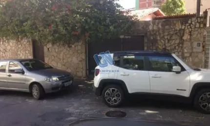Casa 3 quartos sendo 1 suíte com sala ampliada 200m2 Excelente Localização na Pituba